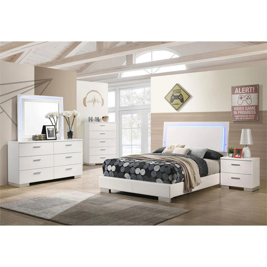 5-Piece Faux Leather Full Size Bedroom Set P20057