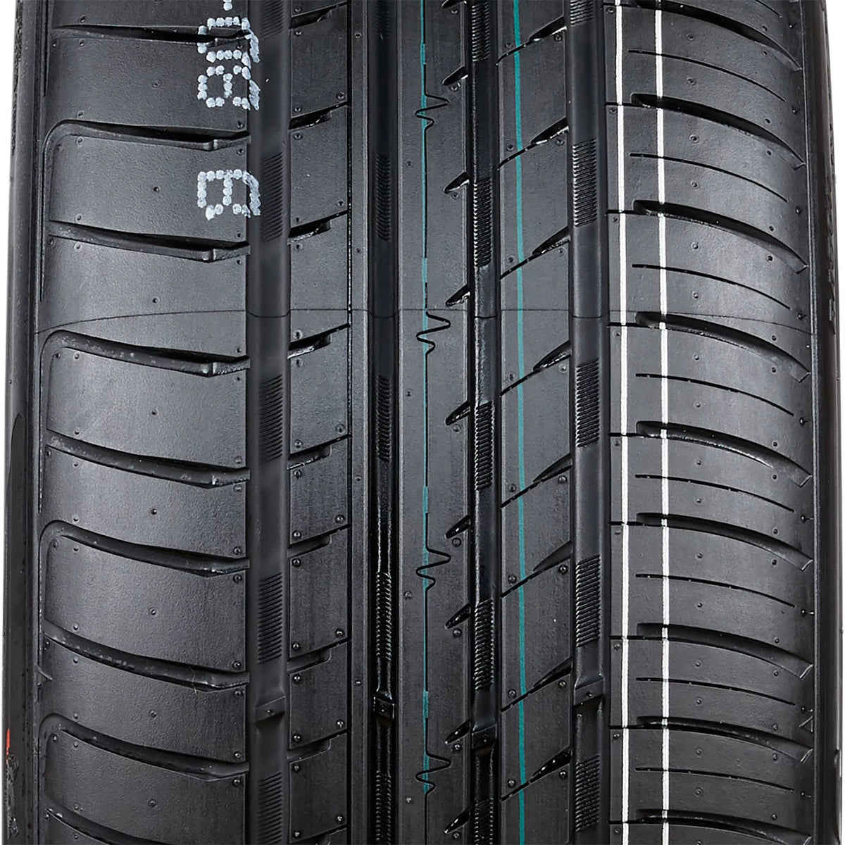 P205/45RZR16 87W XL All Season Passenger Tire D56575