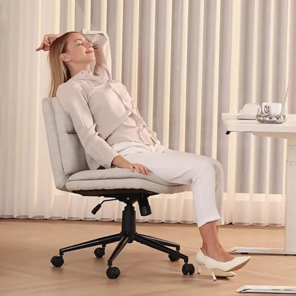 Black Armless Fabric Office Chair with Wheels W531