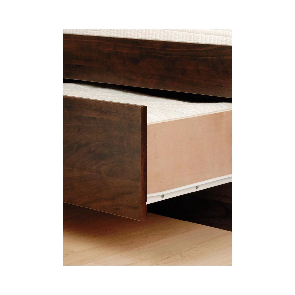 Twin XL Platform Storage Bed with 3 Drawers K504200