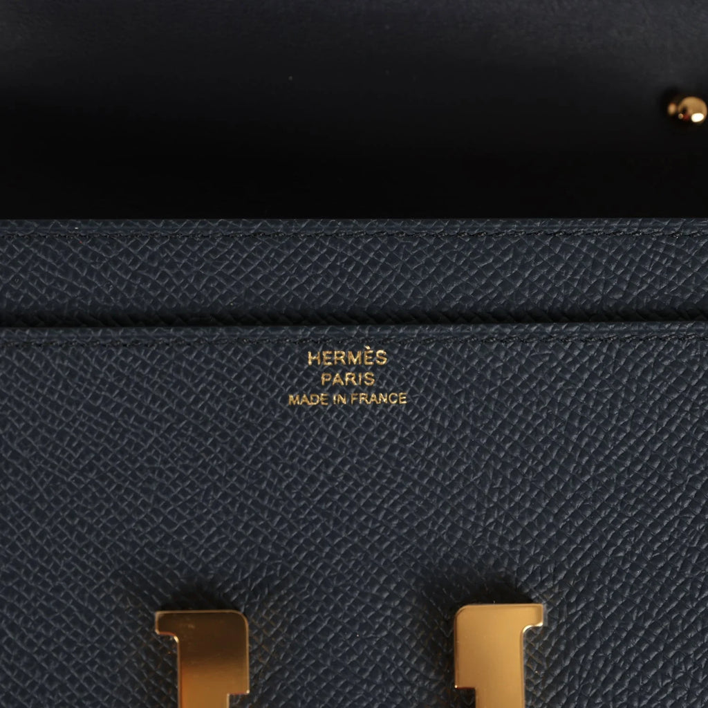 Bleu Indigo Epsom Wallet Y34709