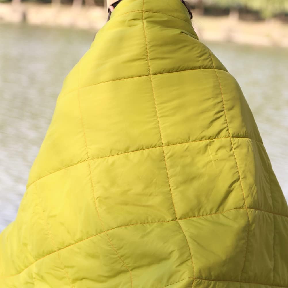 Green Water Resistant Lightweight Camping Blanket K897