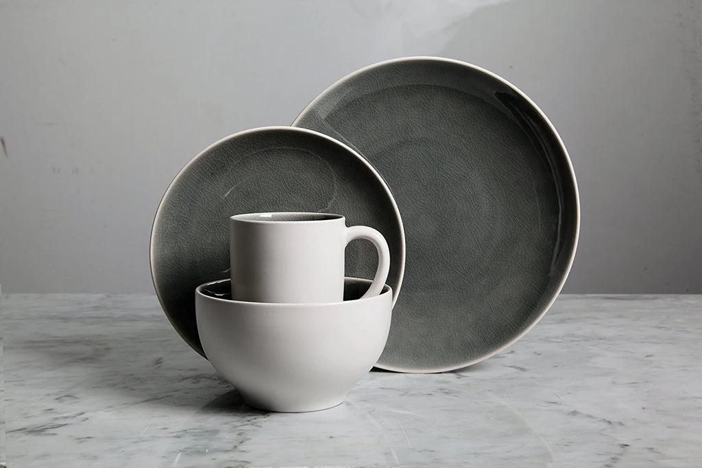 16 Piece Dinnerware Set Gray G36331