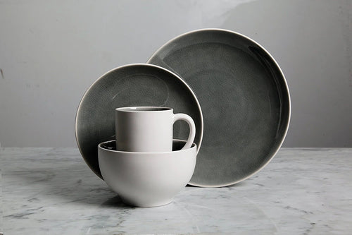 16 Piece Dinnerware Set Gray G36331